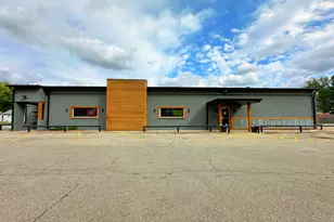 201 E 12th St, Streator, IL 61364 - Photo 1