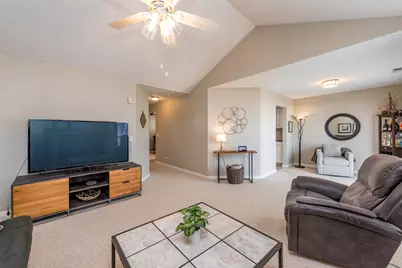 107 Templeton Street, Lake Bluff, IL 60044 - Photo 13