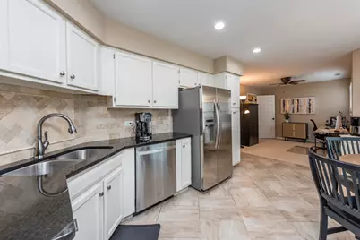 107 Templeton Street, Lake Bluff, IL 60044 - Photo 7