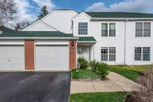 107 Templeton St, Lake Bluff, IL 60044 - Photo 1