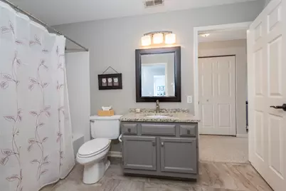 107 Templeton Street, Lake Bluff, IL 60044 - Photo 19