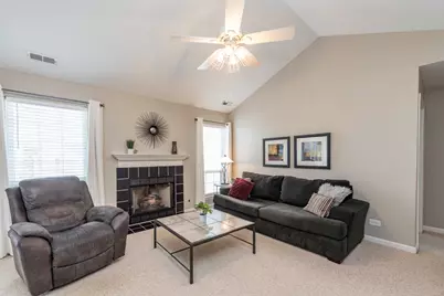 107 Templeton Street, Lake Bluff, IL 60044 - Photo 9