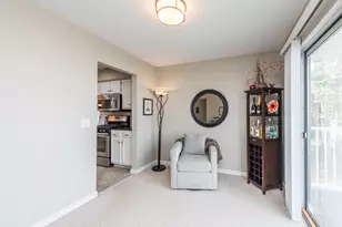 107 Templeton St, Lake Bluff, IL 60044 - Photo 15