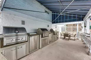 2100 N Lincoln Park W, Chicago, IL 60614 - Photo 19