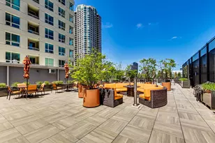 [Address not provided], Chicago, IL 60654 - Photo 15