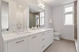 434 W Melrose St, Chicago, IL 60657 - Photo 27