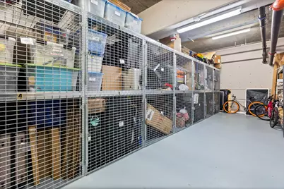 434 W Melrose Street #302, Chicago, IL 60657 - Photo 43