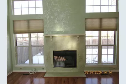 718 Sturnbridge Lane, Schaumburg, IL 60173 - Photo 5