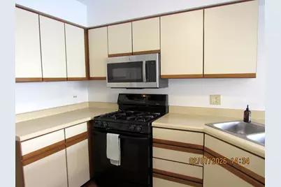 718 Sturnbridge Lane, Schaumburg, IL 60173 - Photo 7