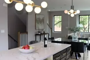 314 E Lincoln St, Mount Prospect, IL 60056 - Photo 7