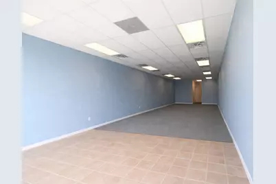 56 W Palatine Road, Palatine, IL 60067 - Photo 9