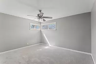 17303 Greenbay Ave SE, Lansing, IL 60438 - Photo 9