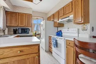 112 Peine Dr, Lexington, IL 61753 - Photo 11