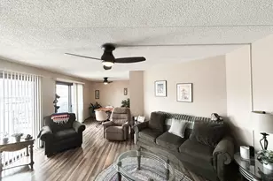 1660 E Thacker St, Des Plaines, IL 60016 - Photo 9