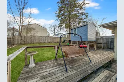 817 W Empire Street, Freeport, IL 61032 - Photo 43