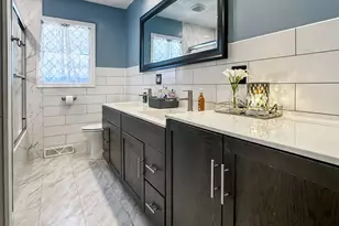 817 W Empire St, Freeport, IL 61032 - Photo 33