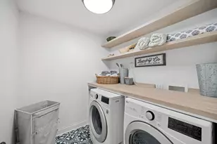 1597 Monterey Dr, Glenview, IL 60026 - Photo 53