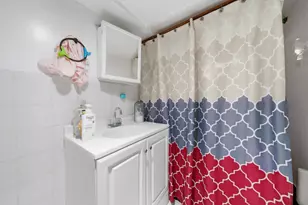 1025 N Trumbull Ave, Chicago, IL 60651 - Photo 15