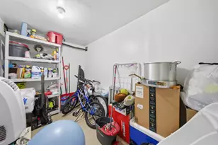 1025 N Trumbull Ave, Chicago, IL 60651 - Photo 35