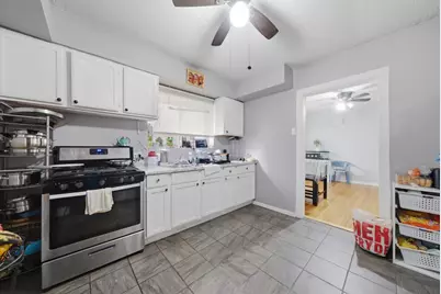 1025 N Trumbull Avenue, Chicago, IL 60651 - Photo 25