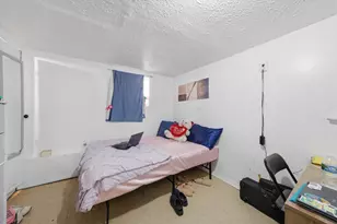 1025 N Trumbull Ave, Chicago, IL 60651 - Photo 31