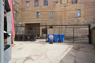 1025 N Trumbull Ave, Chicago, IL 60651 - Photo 39