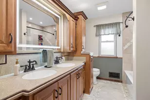 1106 Maple Ct, Lockport, IL 60441 - Photo 11