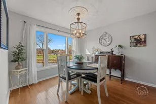 530 River Front Cir, Naperville, IL 60540 - Photo 7