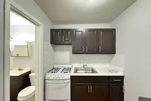 4616 N Beacon St, Chicago, IL 60640 - Photo 3