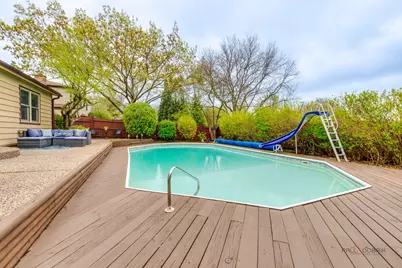 521 Sandy Lane, Libertyville, IL 60048 - Photo 37