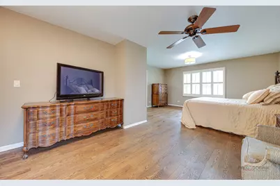 521 Sandy Lane, Libertyville, IL 60048 - Photo 19