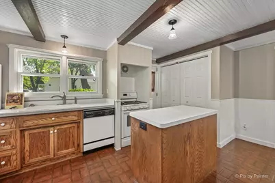 55 W Paddock Street, Crystal Lake, IL 60014 - Photo 13