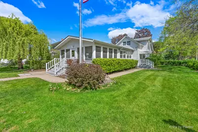 55 W Paddock Street, Crystal Lake, IL 60014 - Photo 3