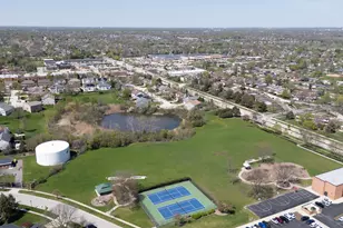654 Easton Ln, Elk Grove Village, IL 60007 - Photo 29