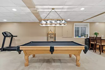 654 Easton Lane, Elk Grove Village, IL 60007 - Photo 21