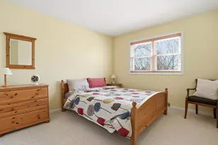 330 Indian Ridge Trail, Wauconda, IL 60084 - Photo 17
