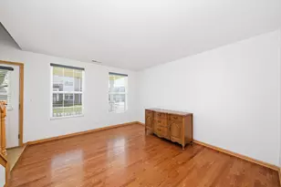 1758 Edith Ln, Aurora, IL 60504 - Photo 9