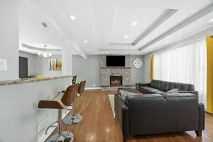 8518 Forest Dr, Hickory Hills, IL 60457 - Photo 3