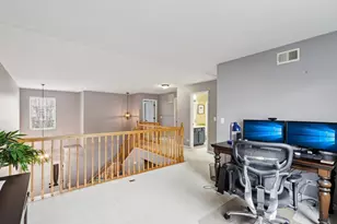 412 Jamestown Ct, Aurora, IL 60502 - Photo 15