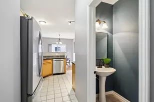 412 Jamestown Ct, Aurora, IL 60502 - Photo 13