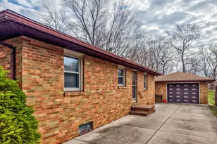 1015 S Park St, Streator, IL 61364 - Photo 17