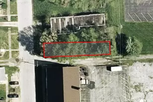 13841 Monticello Ave S, Robbins, IL 60472 - Photo 1