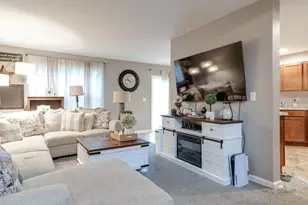 [Address not provided], Fox Lake, IL 60020 - Photo 7