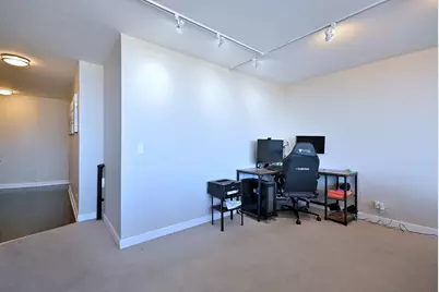 3930 N Pine Grove Avenue #2501, Chicago, IL 60613 - Photo 9