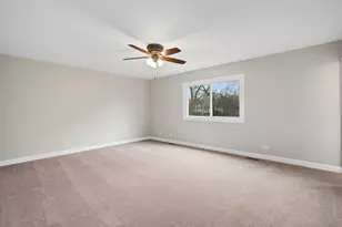 30W243 Wiant Rd, West Chicago, IL 60185 - Photo 11