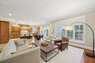 1135 N Main St, Naperville, IL 60563 - Photo 15