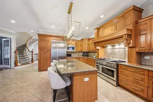 1135 N Main St, Naperville, IL 60563 - Photo 13