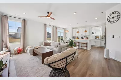 714 Alberta Avenue, Oswego, IL 60543 - Photo 5