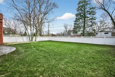 307 N Derbyshire Avenue, Arlington Heights, IL 60004 - Photo 33