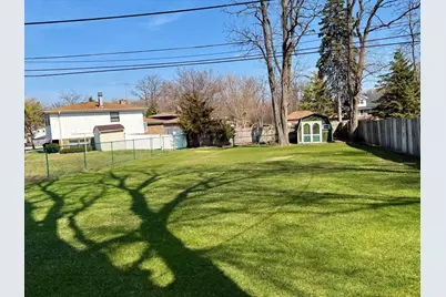 1895 Birch Street, Des Plaines, IL 60018 - Photo 5